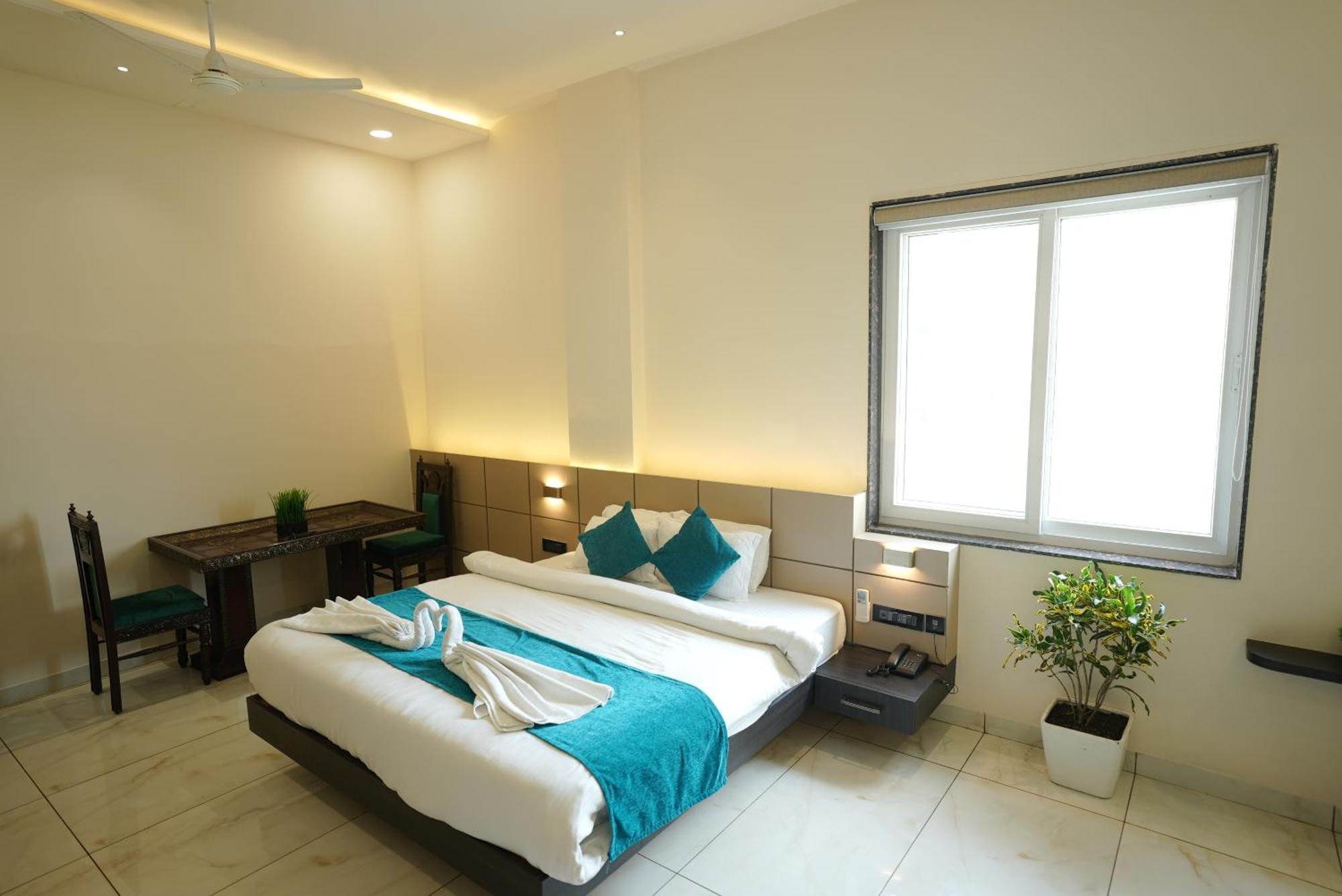 Palak Palace Hotels And Resort Bhopal Zewnętrze zdjęcie